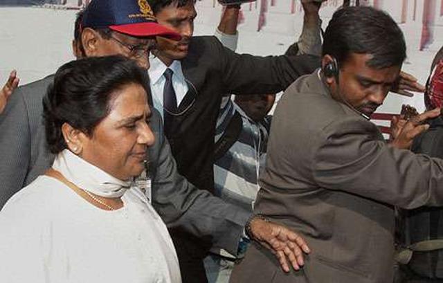 Maya's 'divide UP' resolution passed