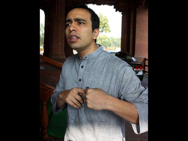 Jayant Chaudhary arrives to attend the winter session of Parliament, at Parliament House in New Delhi. (HT Photo/Sonu Mehta)