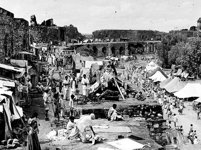 In this photograph taken September 22, 1947, Mahatma Gandhi visits Muslim refugees at Purana Qila in New Delhi, as they prepare to depart to Pakistan(AFP/Getty Images) In this photograph taken September 22, 1947, Mahatma Gandhi visits Muslim refugees at Purana Qila in New Delhi, as they prepare to depart to Pakistan(AFP/Getty Images)
