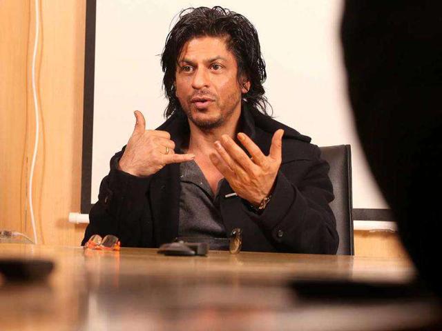 Shah Rukh Khan talks to HT journalists.