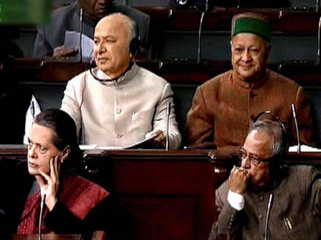 Congress-president-Sonia-Gandhi-and-other-leaders-are-seen-in-Lok-Sabha-PTI-TV-grab Congress-president-Sonia-Gandhi-and-other-leaders-are-seen-in-Lok-Sabha-PTI-TV-grab
