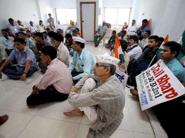 Volunteers gathered at IAC office for tomorrows preparation meeting, Andheri (E). HT Photo by Prasad Gori