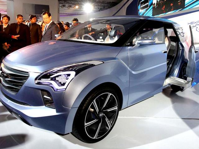 MD-amp-CEO-of-Hyundai-Motor-India-HW-Park-during-the-press-preview-launch-of-Hyundai-Hexa-space-concept-car-at-the-11th-Auto-Expo-2012-at-Pragati-Maidan-in-New-Delhi-HT-Photo-Raj-K-Raj MD-amp-CEO-of-Hyundai-Motor-India-HW-Park-during-the-press-preview-launch-of-Hyundai-Hexa-space-concept-car-at-the-11th-Auto-Expo-2012-at-Pragati-Maidan-in-New-Delhi-HT-Photo-Raj-K-Raj