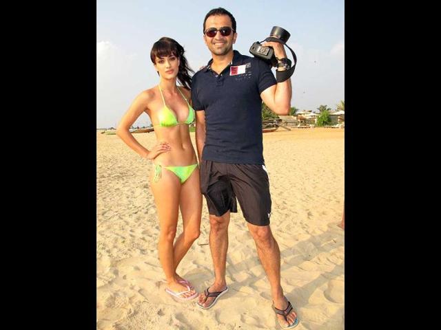 Atul Kasbekar and his muse. Atul Kasbekar and his muse.