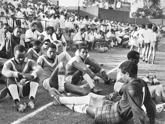 Players-rest-at-half-time-at-the-old-Delhi-Gate-Ambedkar-Stadium-with-the-crowd-overlooking-during-a-Durand-Cup-match-in-the-1960s--HT-file-photo Players-rest-at-half-time-at-the-old-Delhi-Gate-Ambedkar-Stadium-with-the-crowd-overlooking-during-a-Durand-Cup-match-in-the-1960s--HT-file-photo