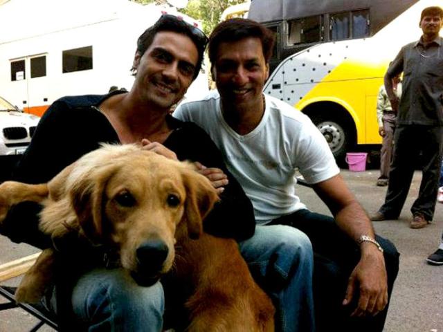 Apparently, Arjun had two long discussions with the film's producers UTV and director Madhur Bhandarkar where he suggested changes in the script. These suggestions were duly accepted and incorporated. Apparently, Arjun had two long discussions with the film's producers UTV and director Madhur Bhandarkar where he suggested changes in the script. These suggestions were duly accepted and incorporated.