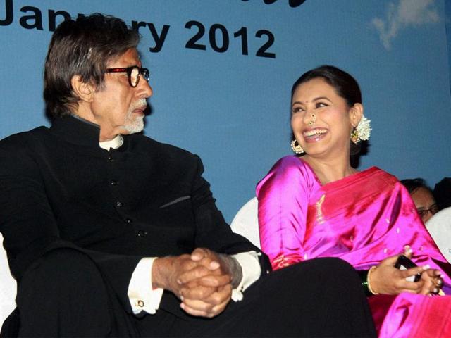 Big B Rani At Pune Film Festival Hindustan Times 