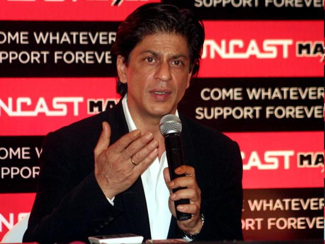 The actor speaks at the press conference.