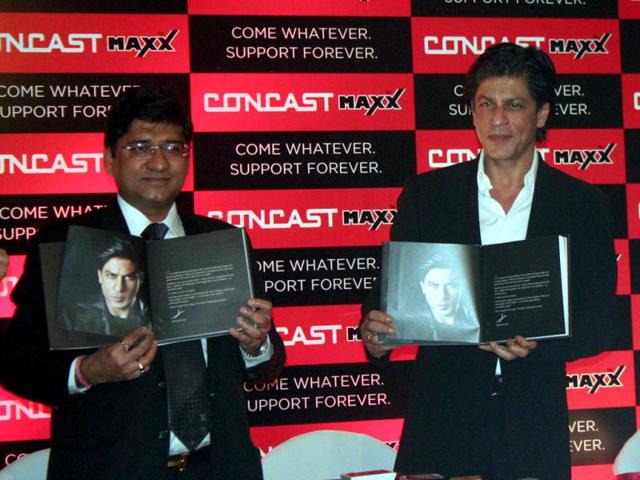 Shah Rukh Khan along with chairman and managing director Sanjay Sureka launched the Concast Support Book in Kolkata on Feb 1.