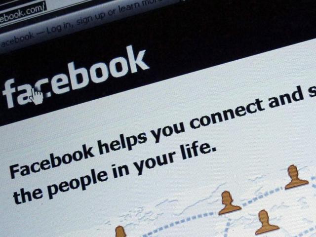 An-illustration-picture-shows-the-log-on-screen-for-Facebook-Reuters-Michael-Dalder