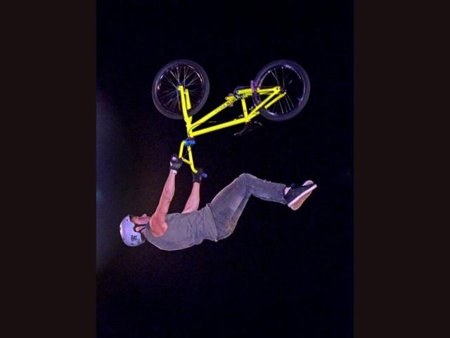 Keith Schmidt of United States performs during the International Festival of Extreme Sports, in La Guacima, Alajuela, 25 Km west of the capital San Jose, Costa Rica. AFP PHOTO / Ezequiel BECERRA
