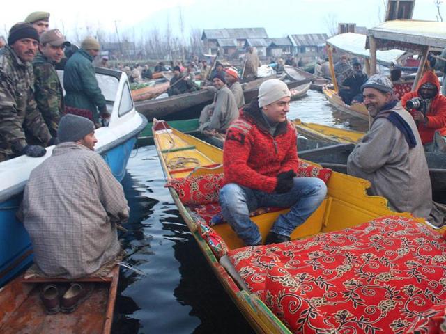 Aamir Khan having a Shikara ride at world famous Dal Lake in Srinagar on Thursday.