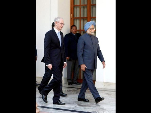 Prime Minister Manmohan Singh with European Council President Herman Van Rompuy arrives for a meeting in New Delhi. PTI/Vijay Kumar Joshi