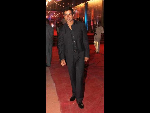 Sonu Sood looks dashing.