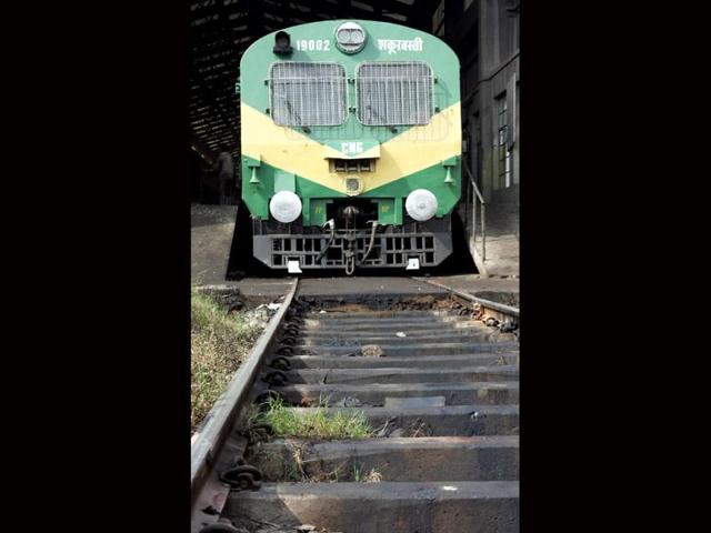 CNG train at Shakur Basti railway shed in New Delhi. HT PHOTO M ZHAZO