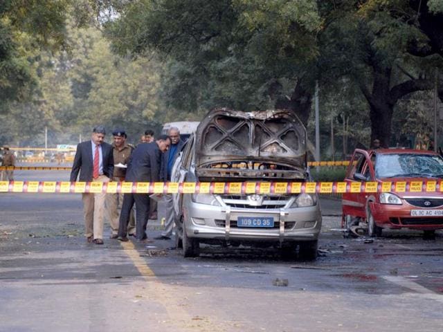 The-car-hit-by-an-explosion-outside-the-Israeli-embassy-in-New-Delhi