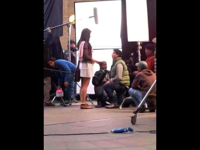 Shah Rukh Khan and Katrina Kaif were spotted shooting for Yash Chopra's comeback film in London. Shah Rukh Khan and Katrina Kaif were spotted shooting for Yash Chopra's comeback film in London.