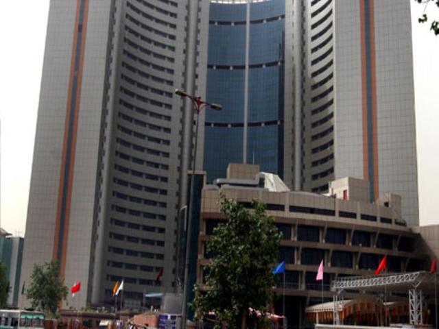 MCD works overtime, clears proposals on a war footing