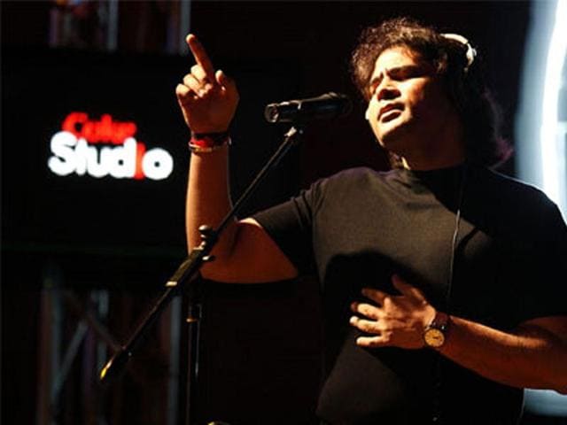 I Don T Face Visa Issues Shafqat Amanat Ali Hindustan Times Shafqat amanat ali is known for his work on ra.one (2011), my name is khan (2010) and barfi! face visa issues shafqat amanat ali