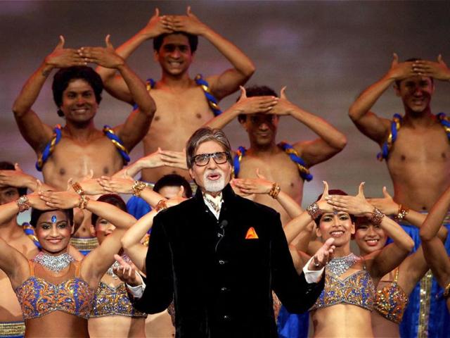 Superstar Amitabh Bachchan recites a poem on cricket during the opening ceremony of the 5th edition of Indian Premier League in Chennai. PTI Photo/IPL/SPORTZPICS