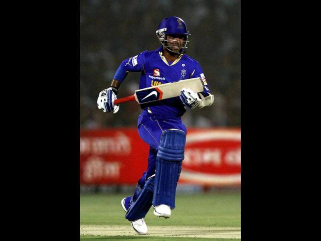 Rajasthan Royals Ajinkya Rahane in action against Kings XI Punjab during the IPL-5 at Sawai Mansingh Stadium in Jaipur. (HT Photo/Verendra Singh Gosain)