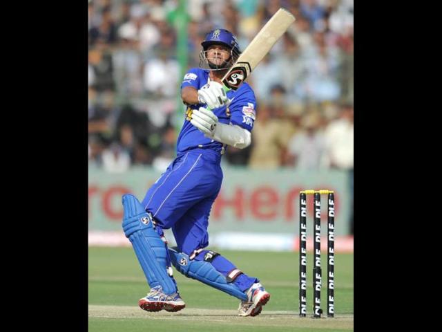 Rajasthan Royals batsman and captain Rahul Dravid plays a shot during the IPL Twenty20 cricket match Kolkata Knight Riders at the Sawai Mansingh Stadium in Jaipur. AFP Photo/Sajjad Hussain