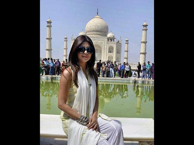 Bollywood actress Priyanka Chopra cleaned the Yamuna river in a symbolic gesture as part of an initiative to create awareness for environmental issues.
