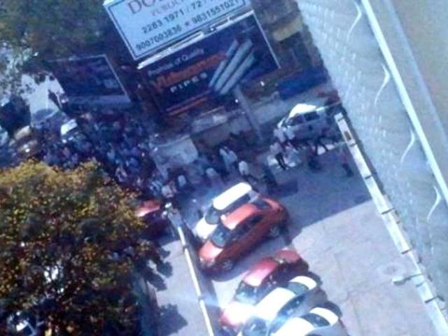 Earthquake evacuation at Theatre road, Kolkata. Tremors were felt in Kolkata following the 8.7 magnitude quake in Indonesia. The picture posted on Twitter by Chandreyi Das Sharma @Miss_Frodo