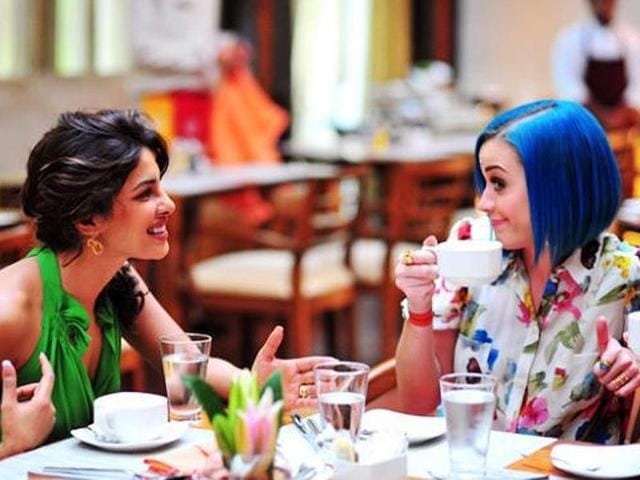 Katy Perry and Priyanka Chopra dine together.