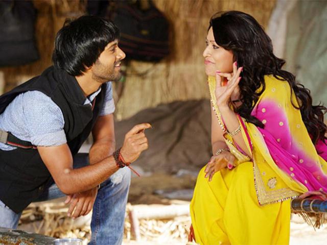 Bittoo Boss stars TV actor Pulkit Samrat of Kyunki Saas Bhi Kabhi Bahu Thi fame and Amita Pathak, producer Kumar Mangat's daughter, who debuted with Haal-E-Dil.