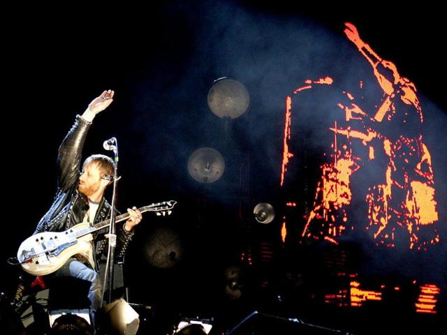 Dan Auerbach of the Black Keys performs at the Coachella Valley Music and Arts Festival in Indio, California. (Reuters/David McNew)