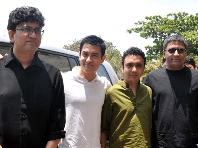 Aamir Khan and music director Ram Sampath of Delhi Belly fame have created roughly 16 songs to go with each of the episodes.
