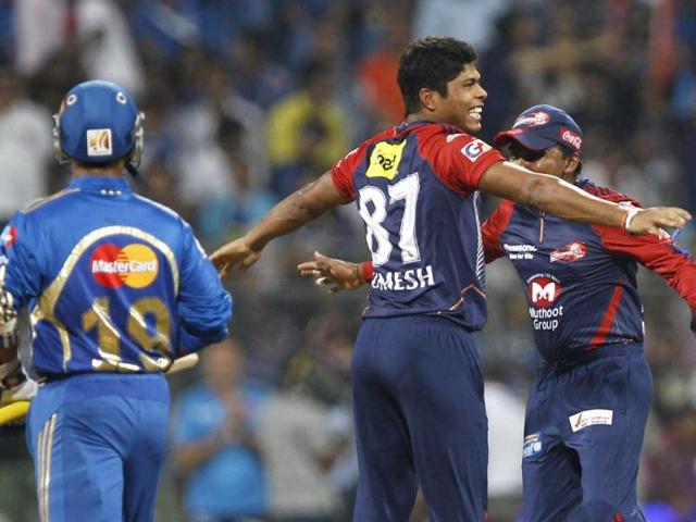 Delhi Daredevils Umesh Yadav celebrate the Mumbai Inadians Rohit Sharmas wicket during the IPL T20 match between Mumbai Indians vs Delhi Daredevils at Wankhede Stadium in Mumbai. HT Photo/Sattish Bate