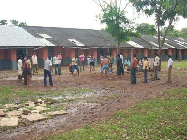 This 'ashram' school at Jarida is a model residential school, which receives special funding from the government. More than 700 children study here.