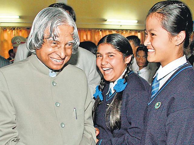 APJ Abdul Kalam: Election Commission remembers APJ Abdul Kalam as first  national icon - The Economic Times