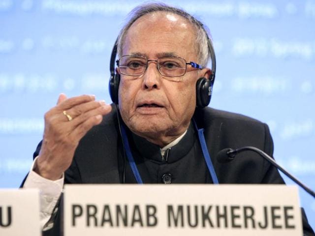 Finance minister Pranab Mukherjee speaks at a news conference during the spring International Monetary Fund (IMF)-World Bank meetings in Washington. Reuters/Yuri Gripas