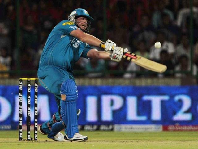 Pune Warriors Jesse Ryder plays a shot during IPL 5 match played between Delhi Daredevils and Pune Warrios at Ferozshah Kotla in New Delhi. (HT Photo/Vipin Kumar)