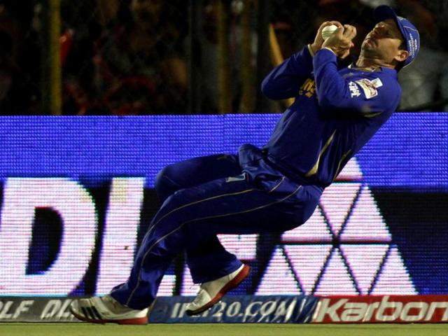 Rajasthan Royals player Brad Hodge takes the catch during IPL5 cricket match between Rajasthan Royals and Royal Challengers Bangalore at the Sawai Mansingh Stadium in Jaipur. HT PhotoSanjeev Verma
