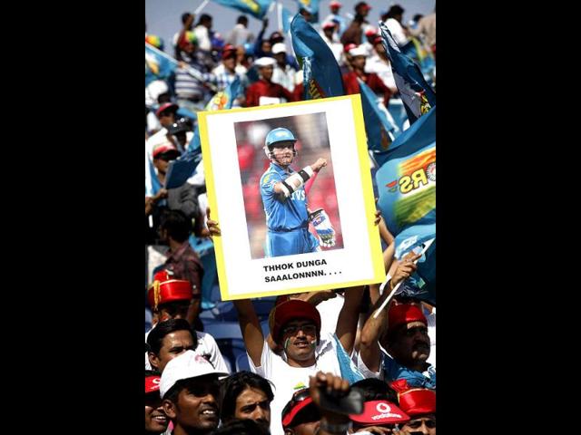 Crowd during the match between Pune Warriors and Delhi Daredavils at Subrata Roy Sahara Stadium in Pune. (HT PhotoSantosh Harhare)