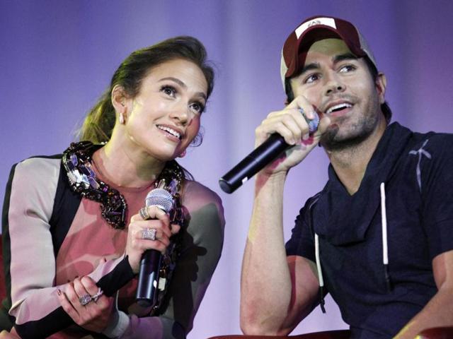 Jennifer Lopez and Enrique Iglesias announced that they will tour together this summer starting July 14.