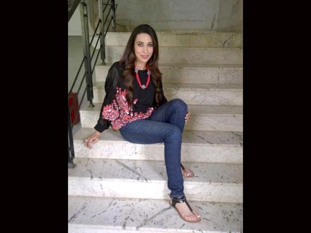 Karisma Kapoor looked stunning at a promotional event of her upcoming film Dangerous Isshq.
