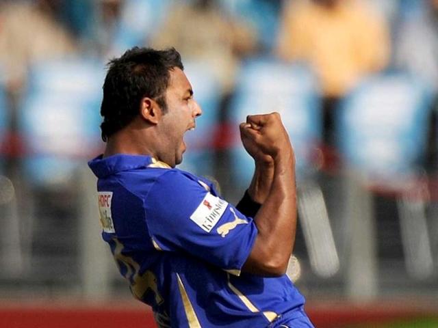 Rajasthan Royals bowler Stuart Binny celebrates after taking the wicket of Pune Warriors India batsman Michael Clarke during the IPL Twenty20 cricket match between Pune Warriors India and Rajasthan Royals at The Sahara Stadium in Pune. AFP Photo/Punit Paranjpe