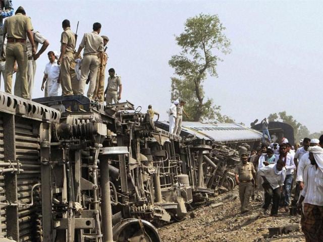 Rescue work being carried out after Doon Express, on its way from Howrah to Dehradun, derailed near Koridia village about 35 km from Jaunpur in Uttar Pradesh. PTI Photo