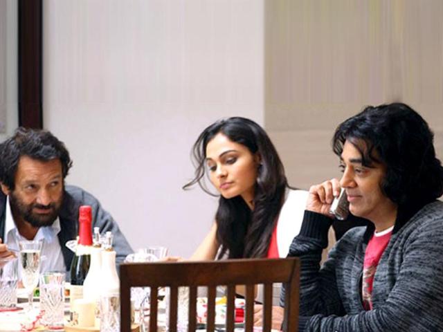 Vishwaroopam also has a special appearance by filmmaker Shekhar Kapur (L).