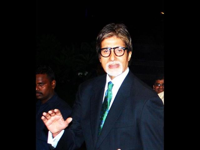 Amitabh-Bachchan-at-the-launch-of-the-movie-Ishq-in-Paris-produced-by-actress-Preity-Zinta-UNI