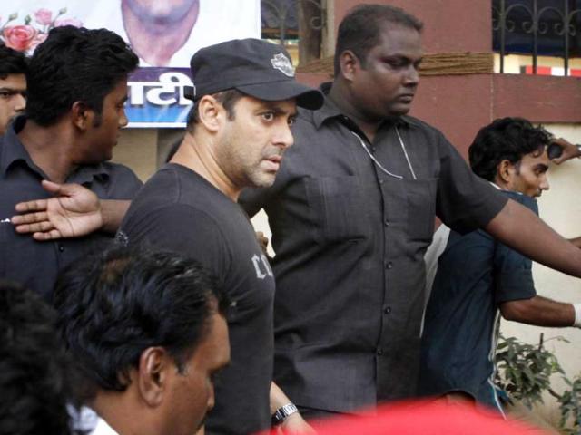 Only once Salman was convinced that the injured crew was in good hands, did he leave for Mehboob Studio. Within 10 minutes post that, Salman was seen riding a bike back home. (HT Photo: Prodip Guha) Only once Salman was convinced that the injured crew was in good hands, did he leave for Mehboob Studio. Within 10 minutes post that, Salman was seen riding a bike back home. (HT Photo: Prodip Guha)