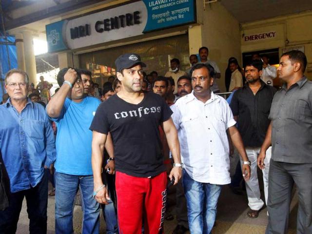Known for his big heart, actor Salman Khan, along with father Salim Khan, visited his injured crew after a mishap at Mehboob Studio on the set of the upcoming Hindi film Dabangg 2. Known for his big heart, actor Salman Khan, along with father Salim Khan, visited his injured crew after a mishap at Mehboob Studio on the set of the upcoming Hindi film Dabangg 2.