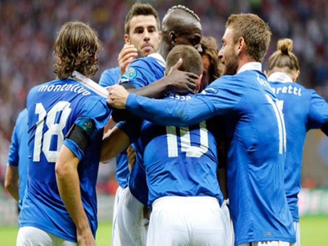 Italy versus Spain in Euro 2012 finals