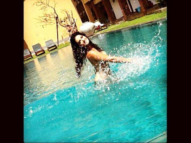 The hot siren is all set to make her Bollywood debut in Pooja Bhatt's Jism 2.