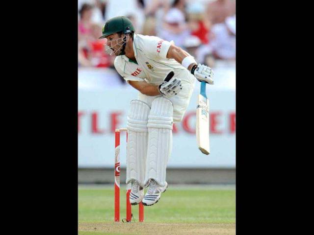 South Africa's Mark Boucher leaps in the air after a ball from England's Stuart Broad during the third cricket test match at Newlands in Cape Town. The South African keeper has retired from international cricket following an eye injury during a match against Somerset. (Reuters)